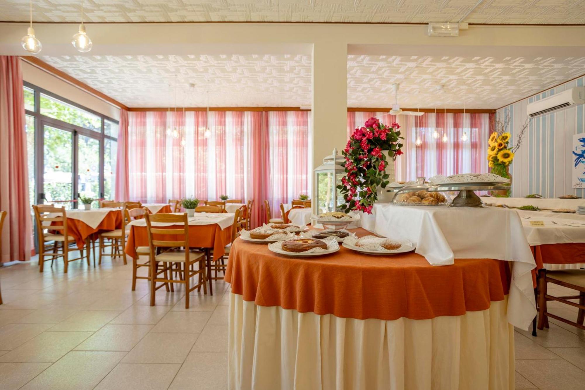 Hotel Stella Del Mare Червия Экстерьер фото