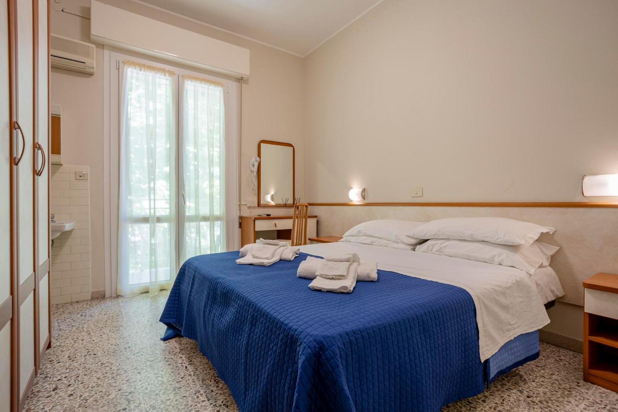 Hotel Stella Del Mare Червия Экстерьер фото